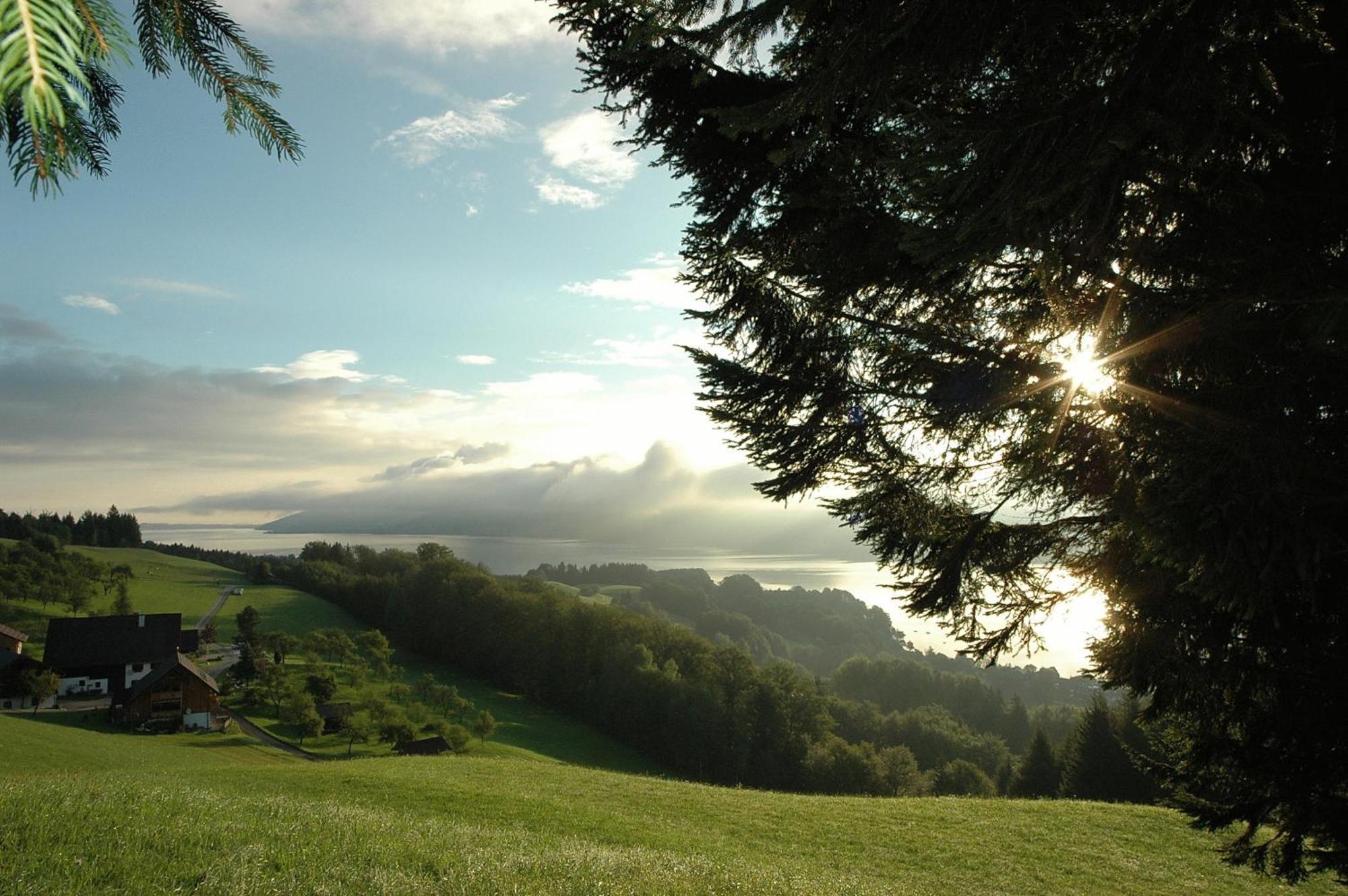 Ferienhof Margarethengut อุนเทอาค อัม อัทเทอร์ซี ภายนอก รูปภาพ